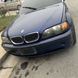 2004 BMW 330i