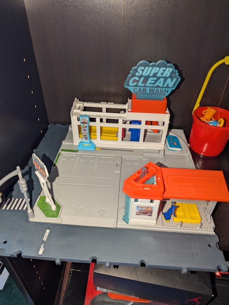 Matchbox Carwash