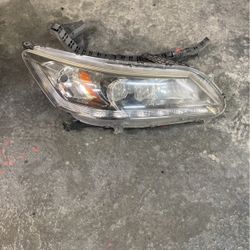 2015 Honda Accord Touring RS Headlight OEM 