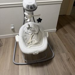 Graco DuetConnect LX Portable Baby Swing and Bouncer, Multi-Direction Baby Bouncer Seat, Multiple Swing Speeds, Redmond