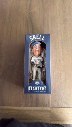 Snell Bobble head 2026