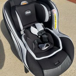Chicco NextFit Max Baby Car Seat (BRAND NEW OUT OF BOX)