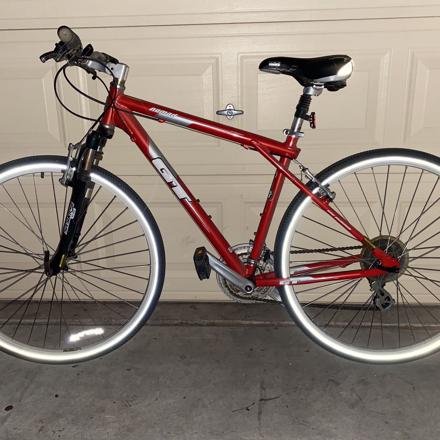 GT NOMAD Hybrid COMMUTER Bicycle for Sale in Phoenix AZ OfferUp