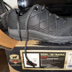 Steel Toe Women’s Shoes 