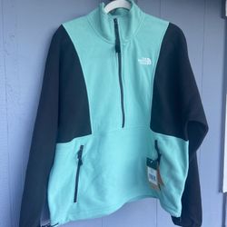 Mens Medium North Face Quarter Zip New With Tags 