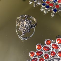 Ring