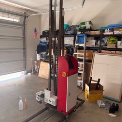 Maxwave 3D Vertical UV  Wall Painting Printing Machine Excellent condition