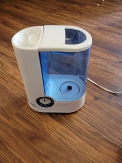 Vicks Warm Mist Humidifier