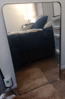 Andy Star Rounded Rectangle Mirror  