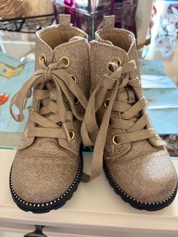 Girls Oshkosh Golden Glitter Boots Size 9