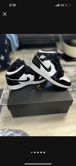 Jordan 1s Carbon Fiber