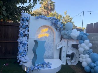 Marquee number/ balloons