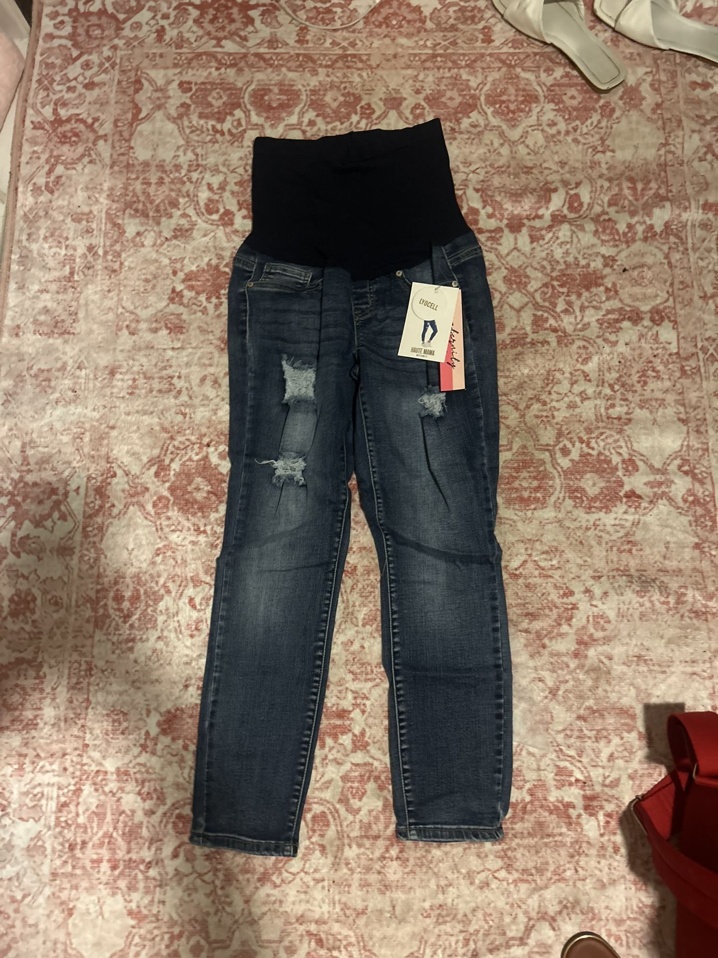 Maternity Clothes. Small/medium