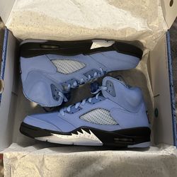 Jordan 5 UNC University Blue Size 11 (NEW)