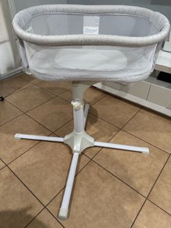 Halo baby bassinet