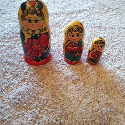 Nesting dolls