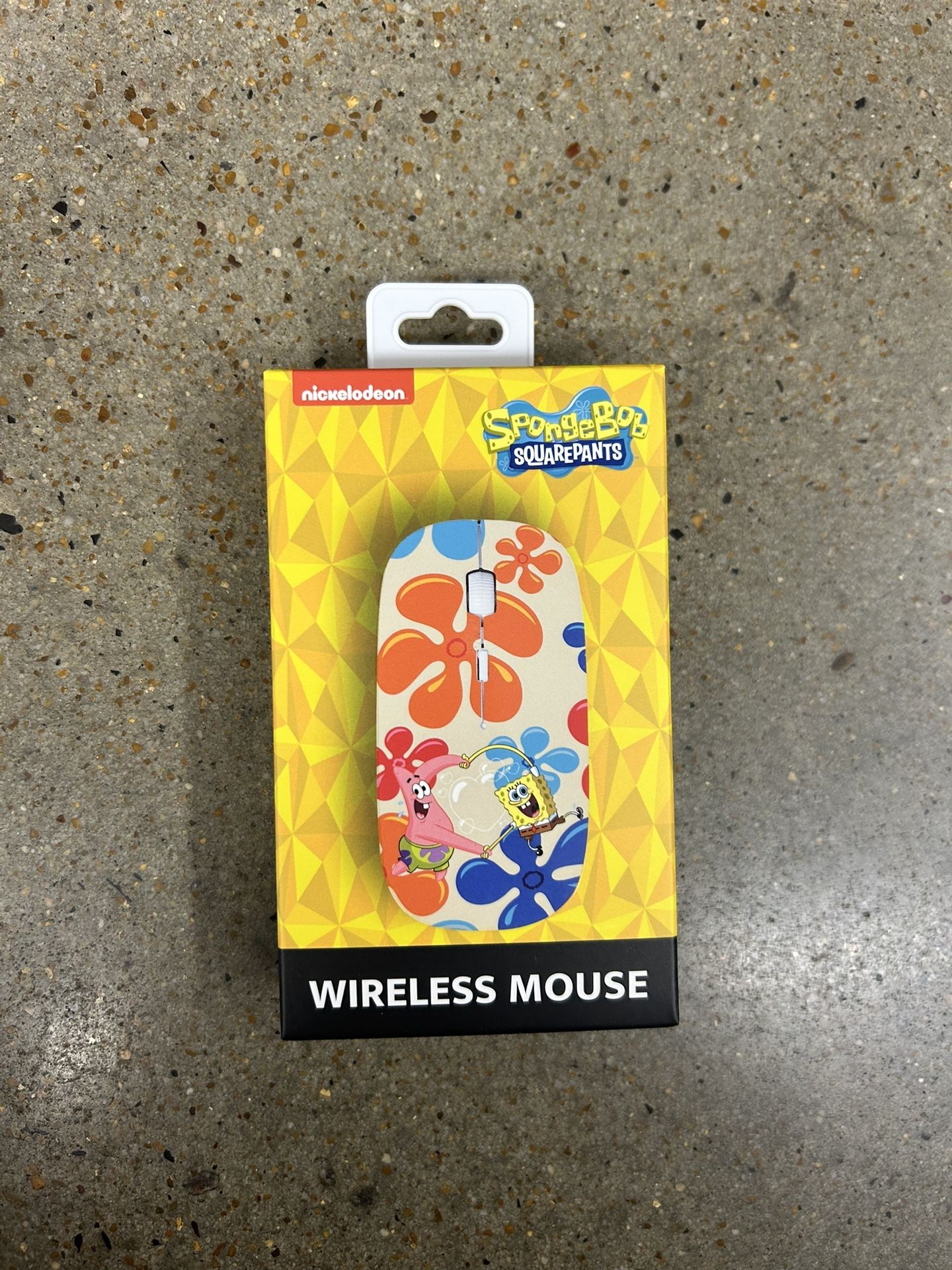 NWT Nickelodeon SpongeBob SquarePants Wireless Mouse