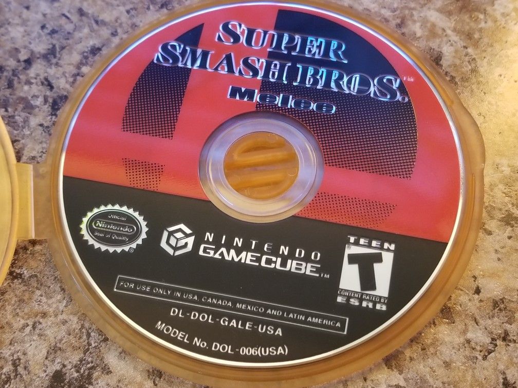 GC GameCube Games and Cases, Phantasy Star Online, Mario Party, Super Smash Melee, +3