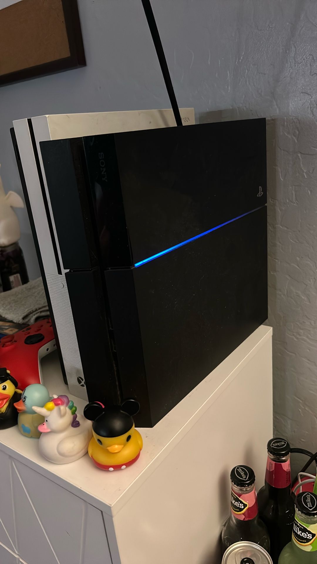PS4