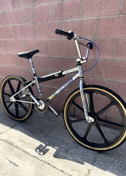 GT BMX PRO SERIES 24” 1987 OLD SCHOOL