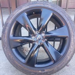 Infinity Aluminum Rims And Tired