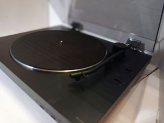 Sony PS-LX310BT Full Automatic Bluetooth Stereo Wireless Turntable Record Player