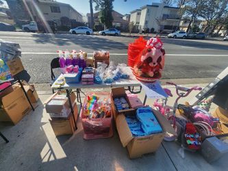 Yard SALE!!