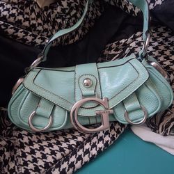vintage early 2000s Guess shoulder bag
