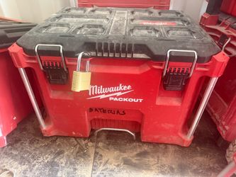 Milwaukee pack out wheels