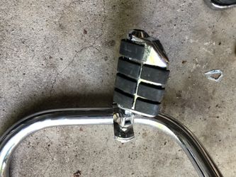 Harley Davidson kuryakyn highway pegs