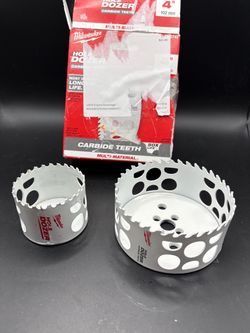 Milwaukee 49-56-0742 4" HOLE DOZER™ with Carbide Teeth and a 2 1/2 inch price for both