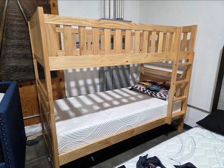Bartly Natural Pine Twin/Twin Bunk Bed With Twin Trundle
Homelegance$10 Down Payment And Financing Available