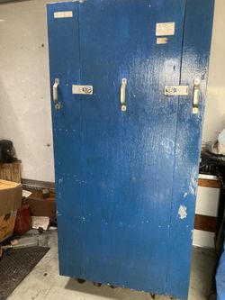 Upright Tool Box For Heavy Tools