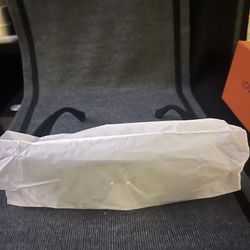 BLACK LV SUNGLASSES (BLACK)