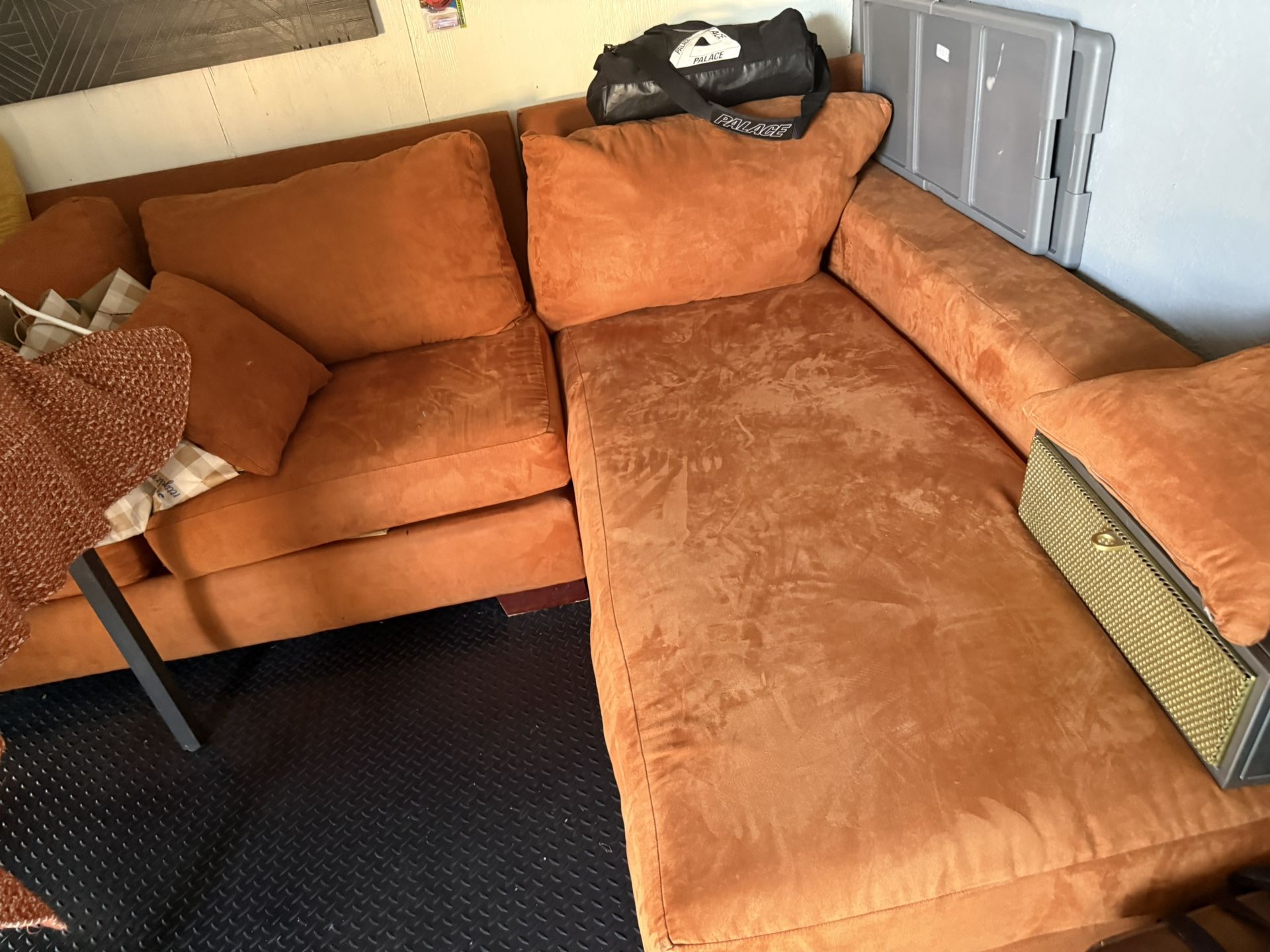 L SHAPE SOFA