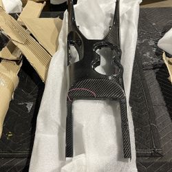 2024-2025 S650 MUSTANG DARK HORSE CARBON FIBER LG648 CENTER CONSOLE
