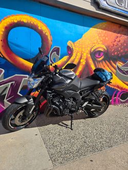 YAMAHA FZ8 FZ800