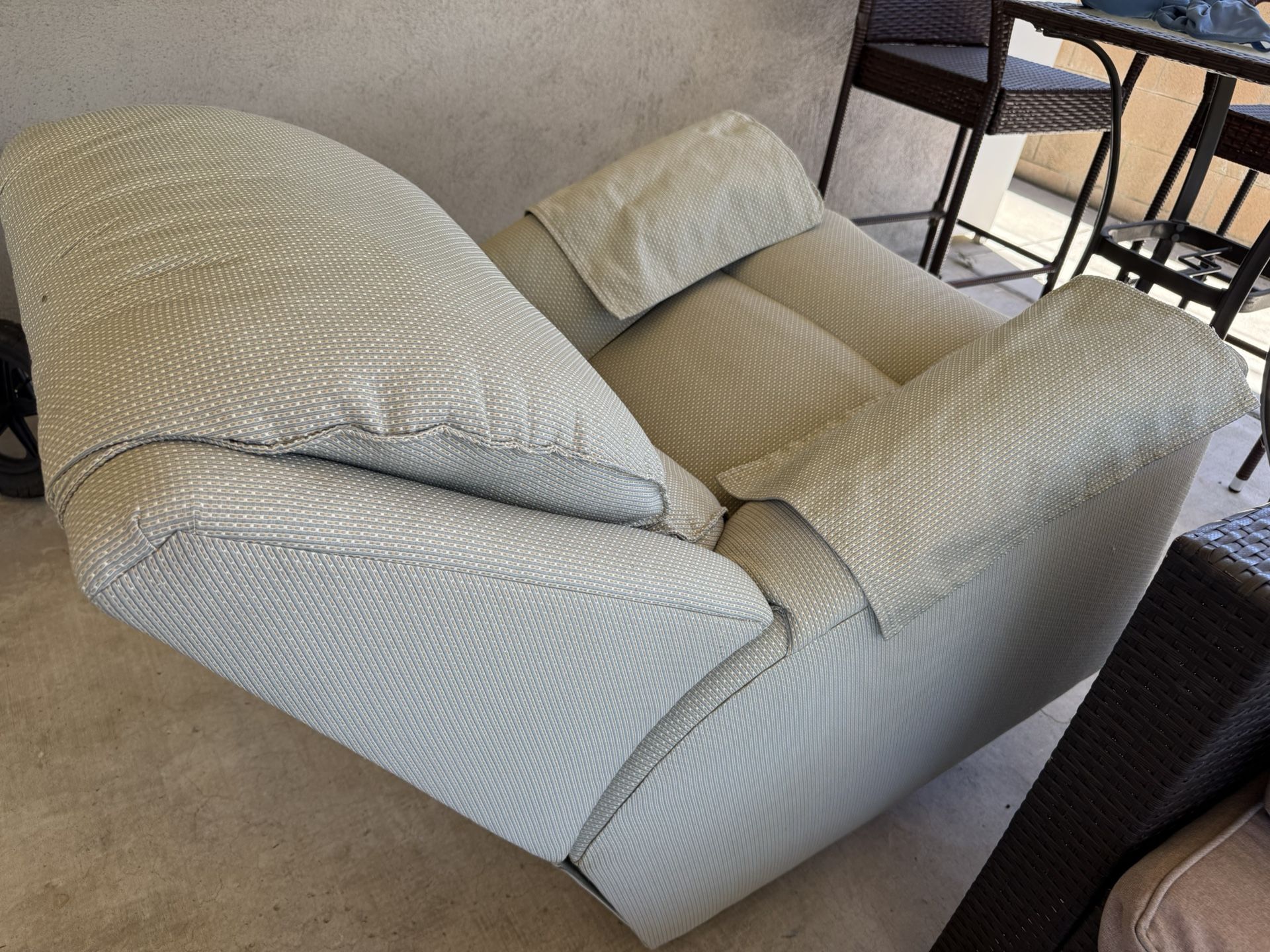 Reclining Sofa