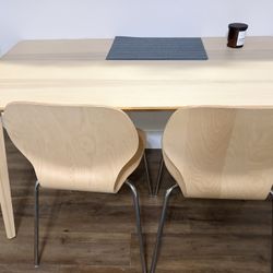 Dining Table w/ Chairs