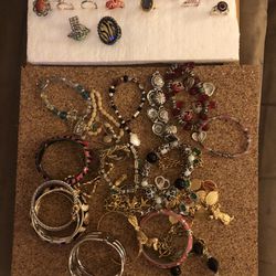 Vintage Jewelry Lot - 59 Pieces