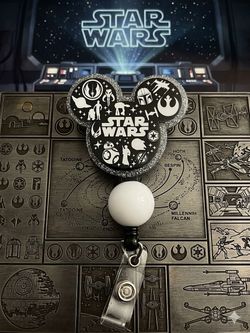 Star Wars Mickey Mouse Badge Reel