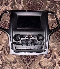 2018 Jeep Grand Cherokee Stock Radio