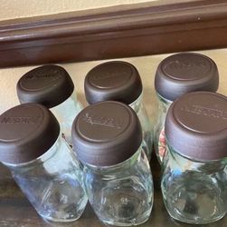 Bundle of 6 Recycled Nescafé Lidded 6oz Glass Jars - Great for storage - very resistant glass.