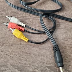 3.5MM MINI JACK MALE TO 3 RCA VIDEO AUDIO CABLE