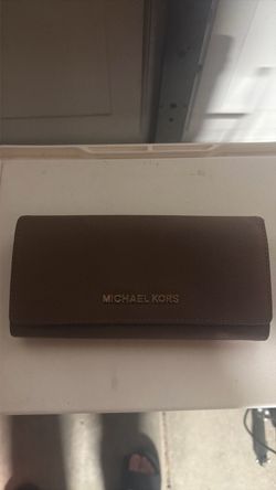 Michael Kors Saffiano Leather Continental Wallet