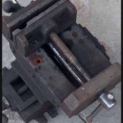 Vise Disponible En Reedley