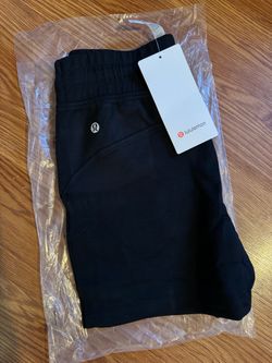 Lululemon women shorts authentic