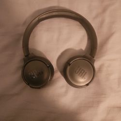 JBL headphones 