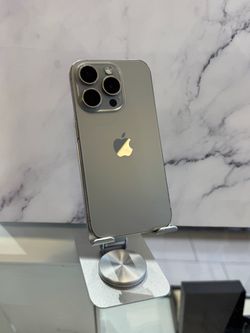 iPhone 15 Pro 128GB Unlocked Desbloqueado