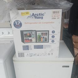 arctic king 1.7 cu ft